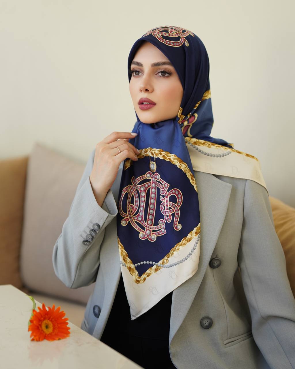 روسری ابریشم ژاکارد