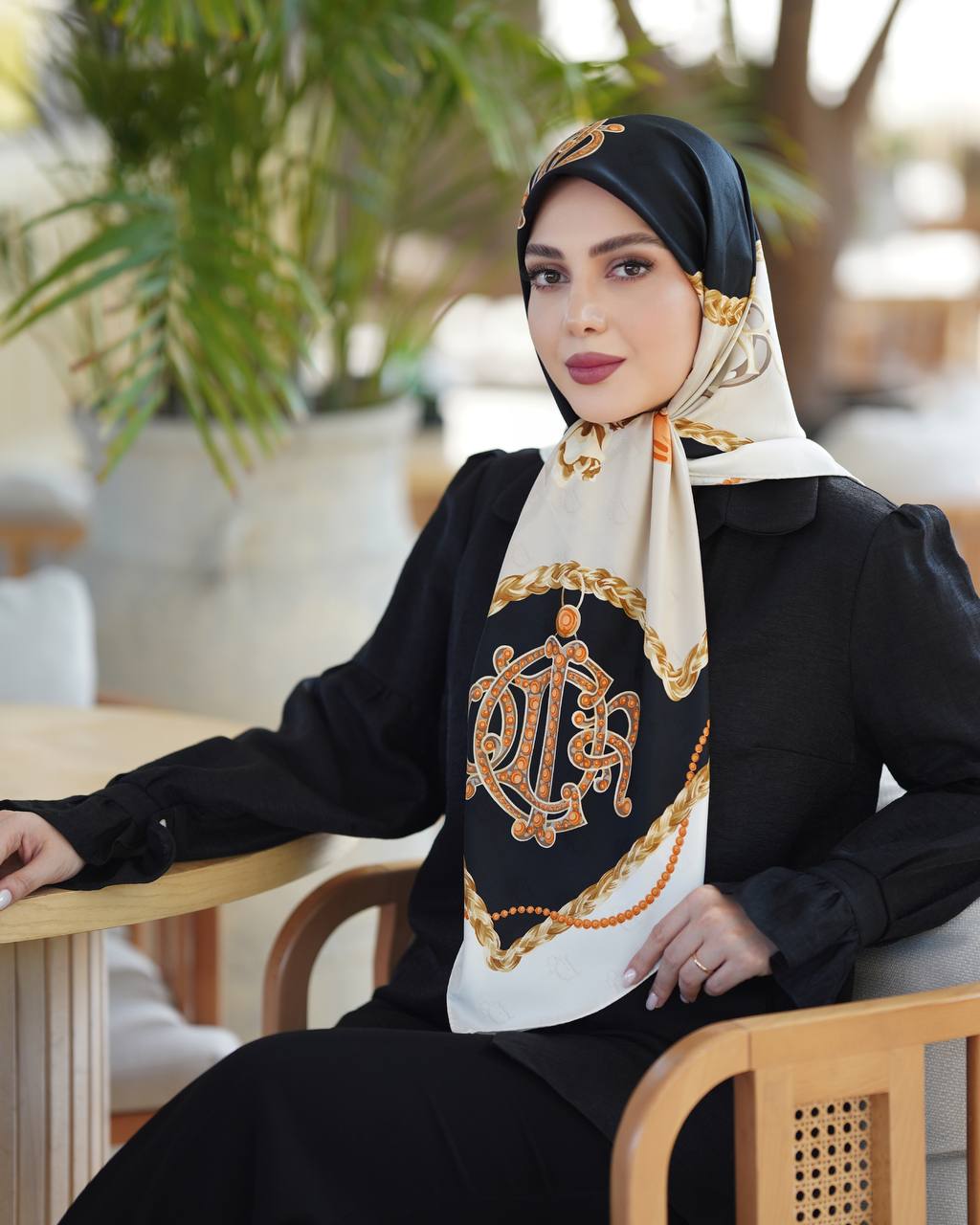روسری ابریشم ژاکارد